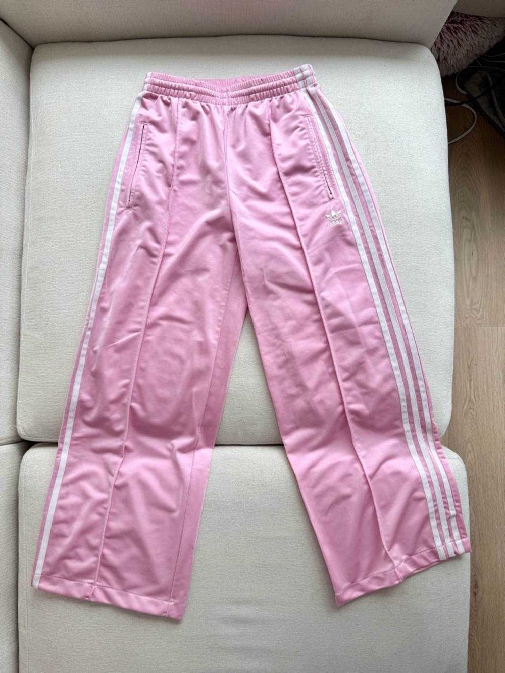 NWOT Adidas Loose Track Pants — True Pink (XS) 💗 Petite-Friendly
